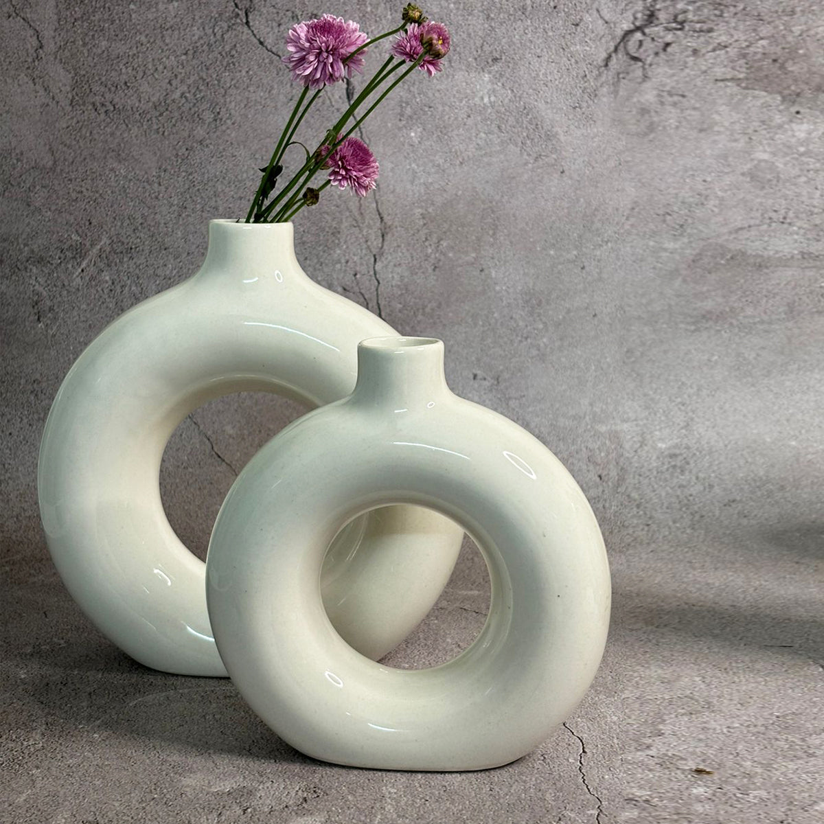 White Donut Vase