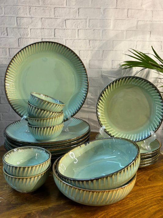 Mint Green Line Glaze Dinner Set (Set of 20)