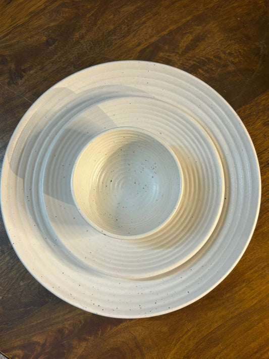 White Dinner Set (Set of 3)