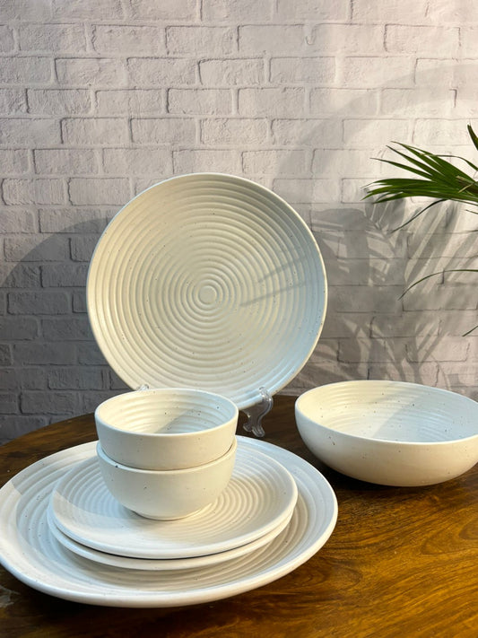 White Dinner Set (Set of 7)