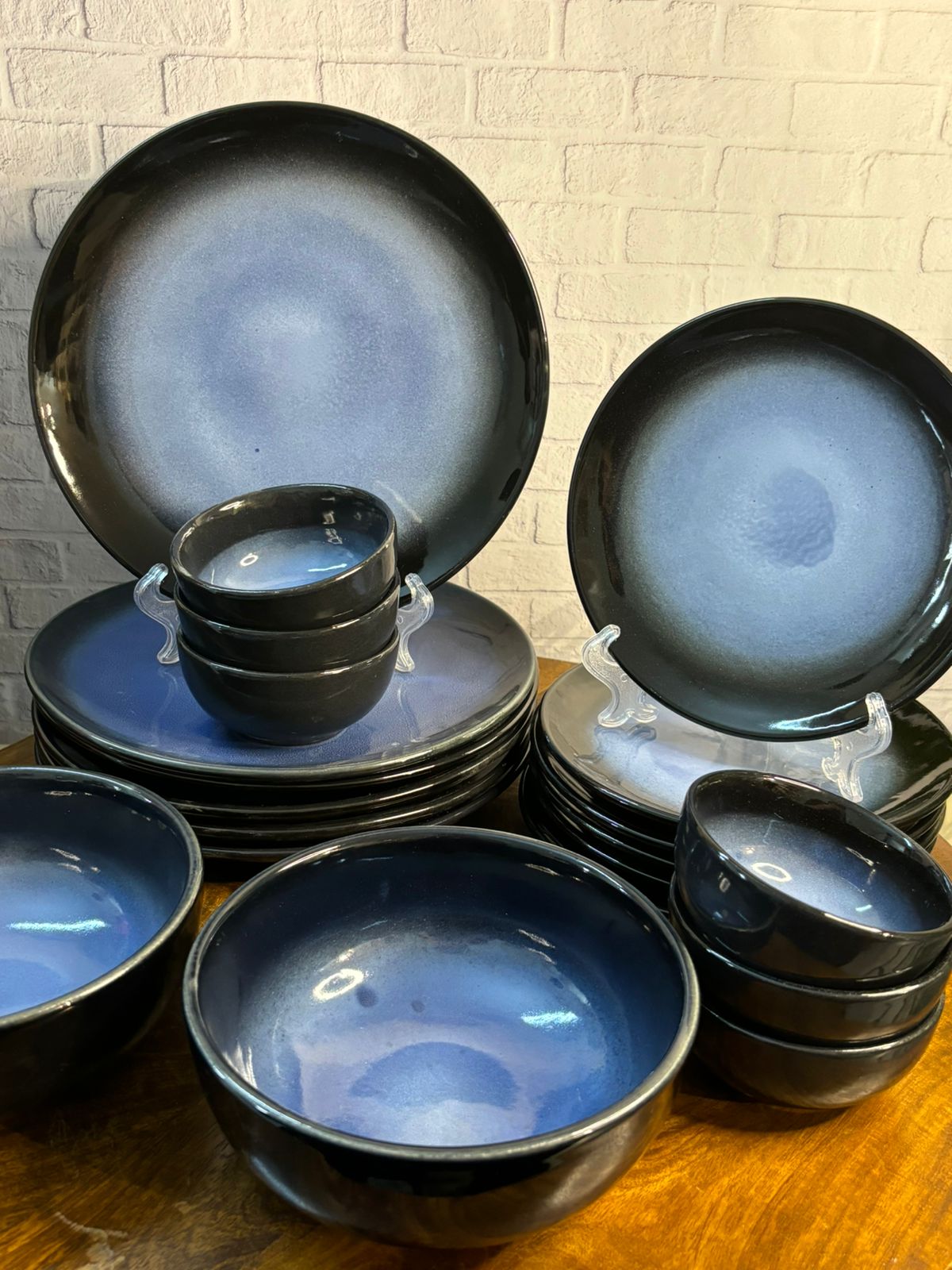 Blue & Black Glaze Dinner Set (Set of 20)