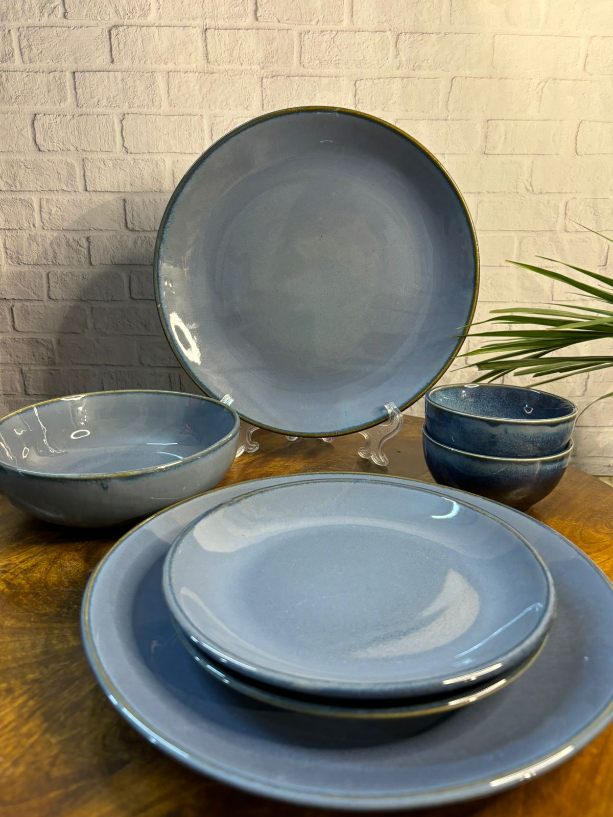 Metallic Blue Glaze Dinner Set (Set of 7)