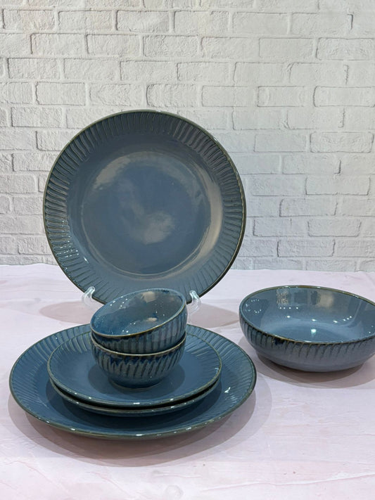 Metallic Blue with Lines Glaze Dinner Set (Set of 7)