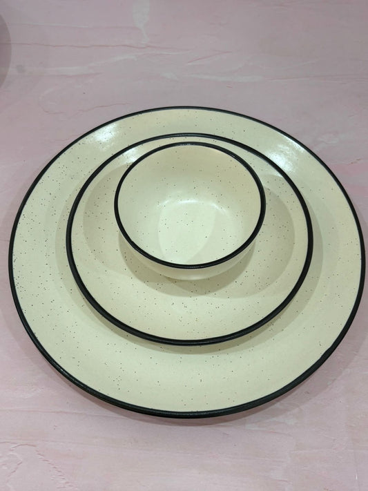 White Dinner Set with Black Line (Set of 3)