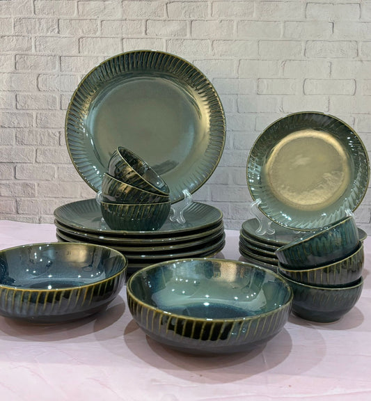 Olive Green Line Glaze Dinner Set (Set of 20)