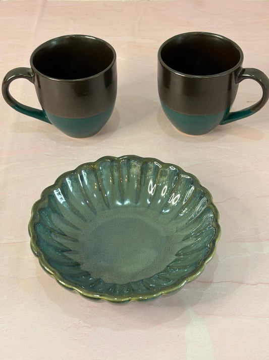 Green Black Dual Shade Coffee Mugs & Green Snack Platter Combo Set of 3