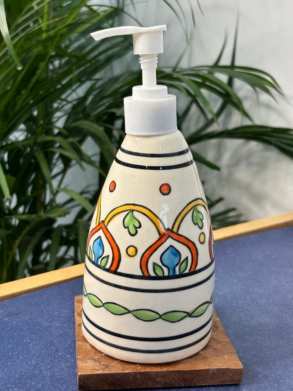 Multicolor Pattern Handwash Dispenser