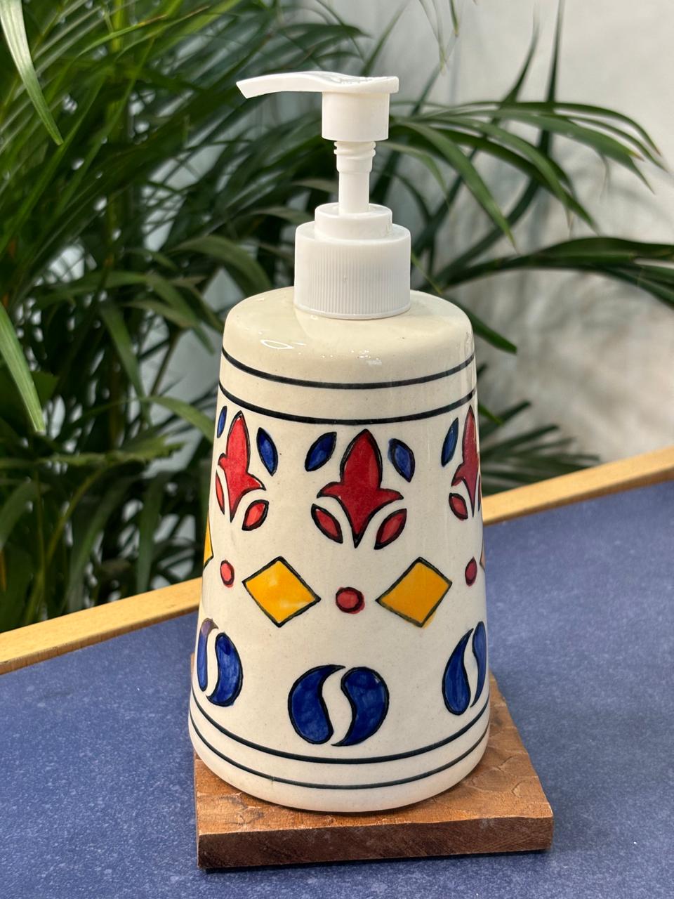 Multicolor Pattern Handwash Dispenser